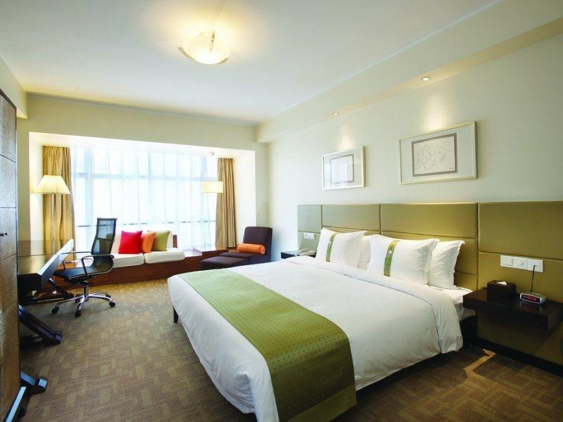 Holiday Inn Central Plaza Pechino Esterno foto