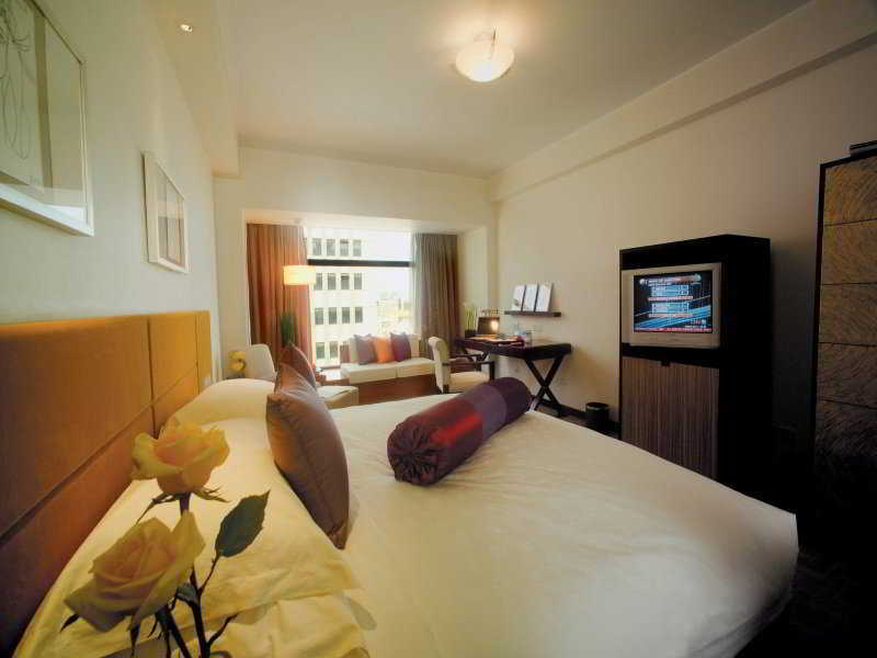 Holiday Inn Central Plaza Pechino Esterno foto