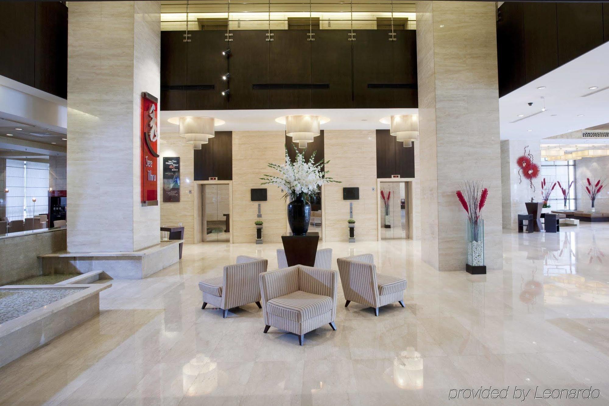 Holiday Inn Central Plaza Pechino Interno foto